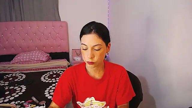 Snapshot of samanthadeluxe1 chatting on September 23, 2025, 5:20 pm samanthadeluxe1 online show from September 23, 2025, 5:20 pm