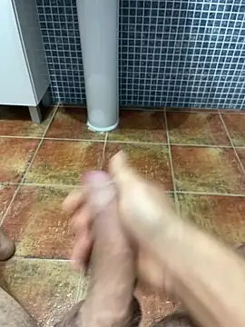 Pollon1994 online show from October 6, 2025, 12:34 am