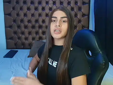 Snapshot of lailahdark chatting on November 29, 2025, 4:23 am lailahdark online show from November 29, 2025, 4:23 am