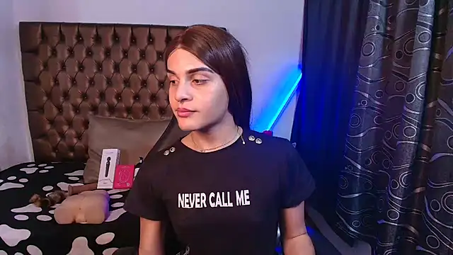 Snapshot of lailahdark chatting on March 30, 2026, 8:10 pm lailahdark online show from March 30, 2026, 8:10 pm