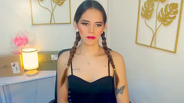 xPrecuioseChesca online show from October 11, 2025, 12:44 am