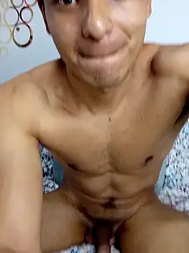 Valois2025 online show from November 16, 2025, 11:30 pm