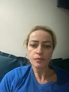 Alerquinasc online show from October 14, 2025, 11:47 pm