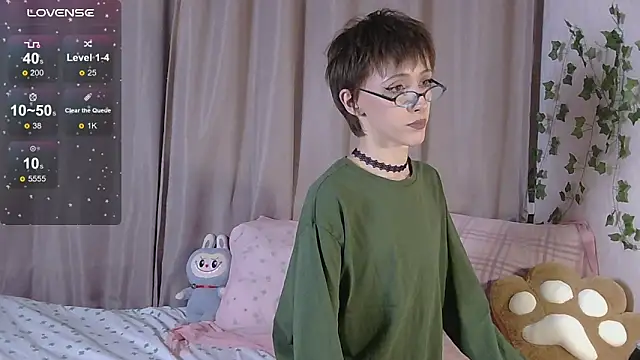 Snapshot of NextVibe_ chatting on April 8, 2026, 5:58 pm NextVibe online show from April 8, 2026, 5:58 pm