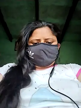 Sexey-Rani online show from October 27, 2025, 4:13 am