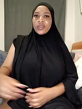 Snapshot of Sweetbxxx24 chatting on February 26, 2026, 5:46 pm Sweetbxxx24 online show from February 26, 2026, 5:46 pm