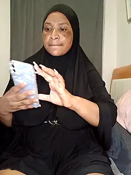 Snapshot of Sweetbxxx24 chatting on March 3, 2026, 11:12 pm Sweetbxxx24 online show from March 3, 2026, 11:12 pm