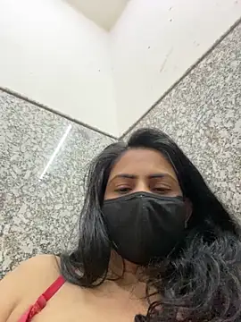 SashaPatel online show from May 8, 2026, 2:54 pm