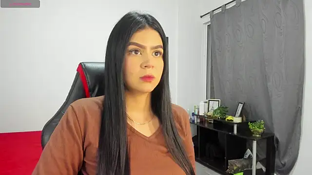 Snapshot of NicoleFletcher chatting on November 25, 2025, 12:55 am NicoleFletcher online show from November 25, 2025, 12:55 am