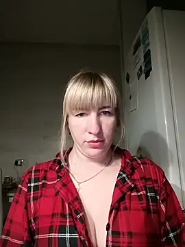 babyjessi online show from October 12, 2025, 9:16 pm