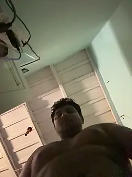 Kira 1413 online show from June 8, 2026, 5:08 am