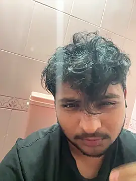 Kira 1413 online show from February 26, 2026, 11:05 pm