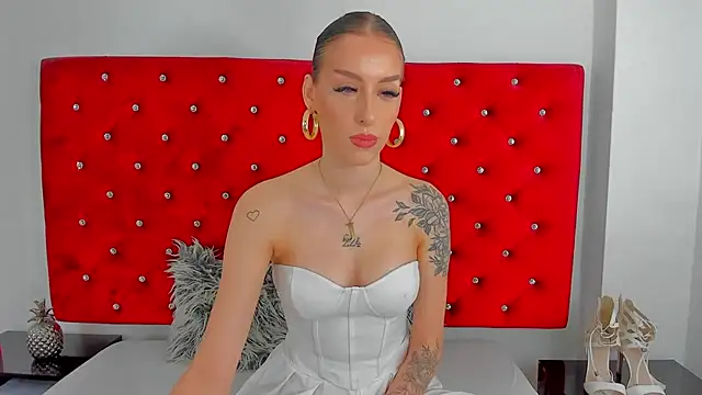 PleasureJasmine online show from November 24, 2025, 10:48 am