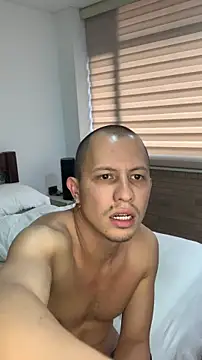 andyzuzka online show from November 11, 2025, 3:29 pm