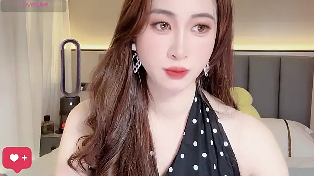 wuyueaini online show from April 7, 2026, 6:26 am