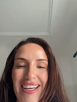Snapshot of Nikki__Foxx chatting on September 10, 2025, 9:08 am Nikki Foxx online show from September 10, 2025, 9:08 am