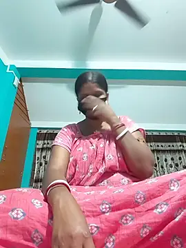 Snapshot of Indian__coupel999 chatting on May 18, 2026, 6:45 pm Indian coupel999 online show from May 18, 2026, 6:45 pm