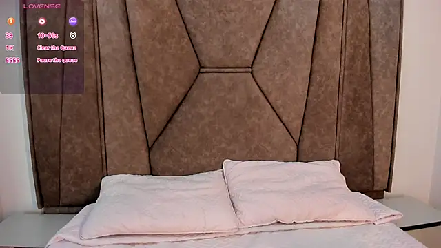 Snapshot of Isabela_Colins chatting on September 26, 2025, 12:12 pm Isabela Colins online show from September 26, 2025, 12:12 pm