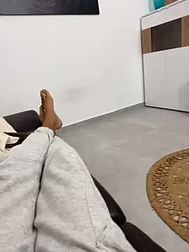 Manu97k online show from March 5, 2026, 2:57 pm