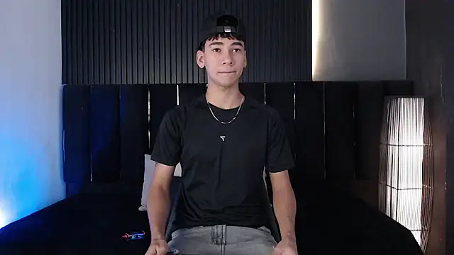 Snapshot of Dominic_ghost chatting on March 20, 2026, 11:17 pm Dominic ghost online show from March 20, 2026, 11:17 pm