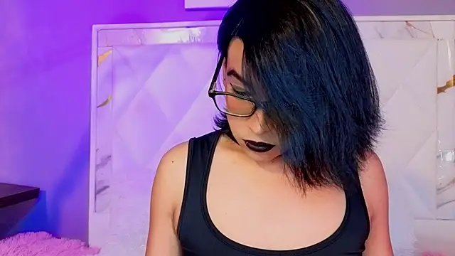 Dannyhot  online show from May 19, 2026, 8:05 pm