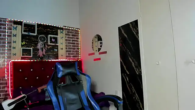 angelitasexxxhot online show from October 28, 2025, 1:28 am