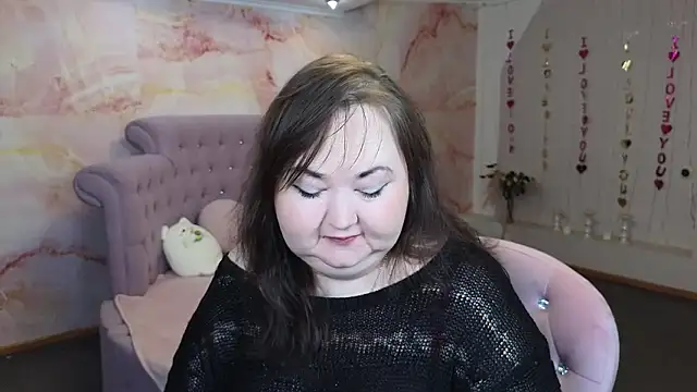 Eloisa Eliot online show from September 28, 2025, 2:35 pm