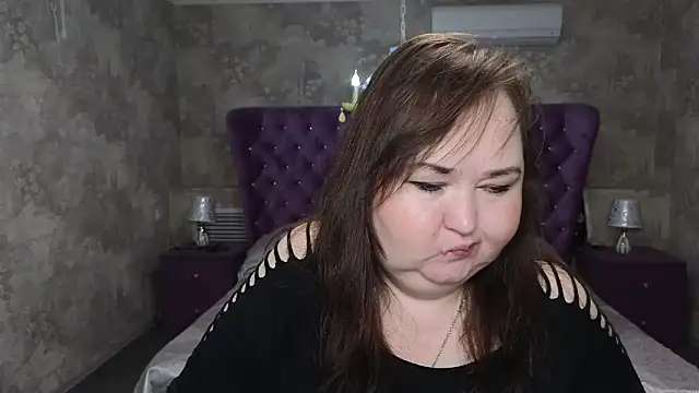 Eloisa Eliot online show from October 17, 2025, 2:30 pm