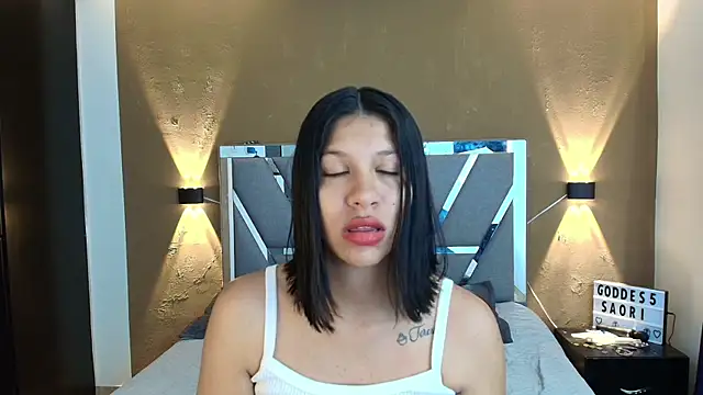 goddess saori  online show from February 4, 2026, 7:42 pm