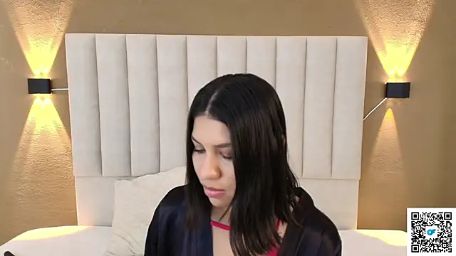 Snapshot of goddess_saori_ chatting on October 8, 2025, 9:37 pm goddess saori online show from October 8, 2025, 9:37 pm