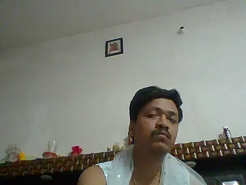 ruhithakur65 online show from February 19, 2026, 7:55 pm
