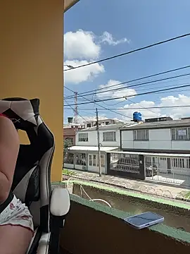 Scarlett fiire online show from November 21, 2025, 4:28 pm