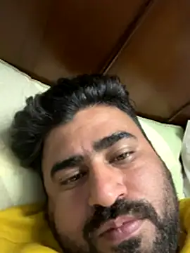 Hotguyforfun online show from December 17, 2025, 10:09 am