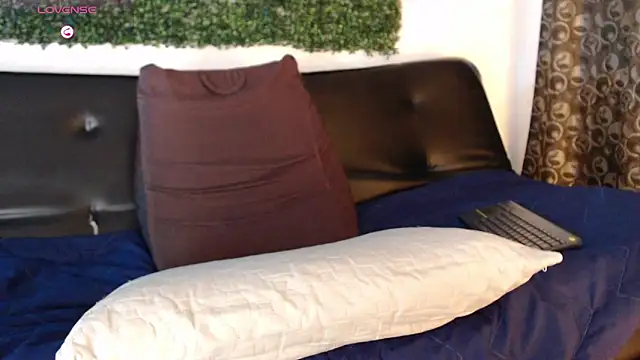 Snapshot of sam_ford_2 chatting on February 19, 2026, 12:40 am sam ford 2 online show from February 19, 2026, 12:40 am