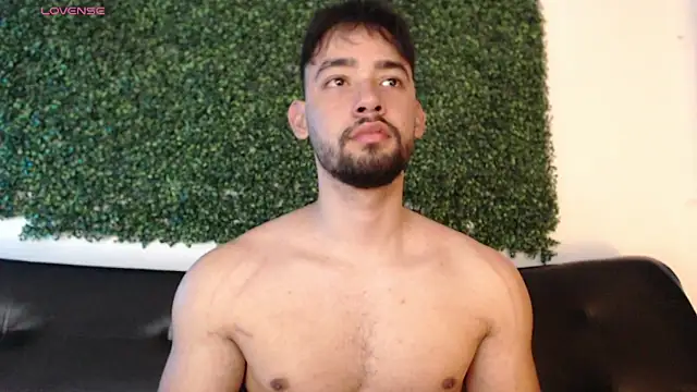 Snapshot of sam_ford_2 chatting on February 13, 2026, 1:27 am sam ford 2 online show from February 13, 2026, 1:27 am