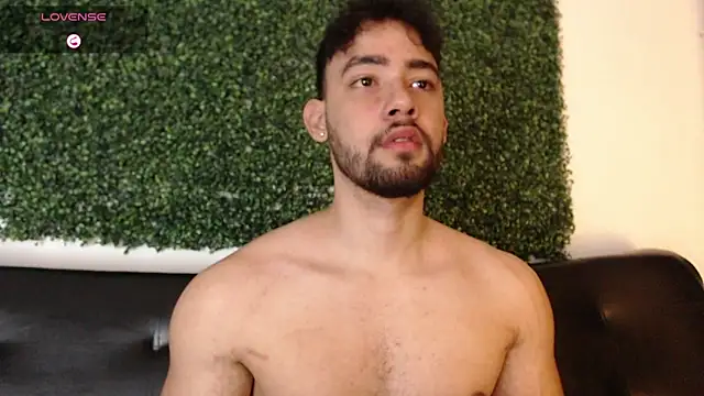 Snapshot of sam_ford_2 chatting on March 15, 2026, 12:28 am sam ford 2 online show from March 15, 2026, 12:28 am