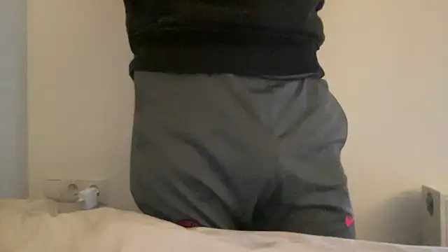 peterpapiNL online show from October 28, 2025, 3:22 pm