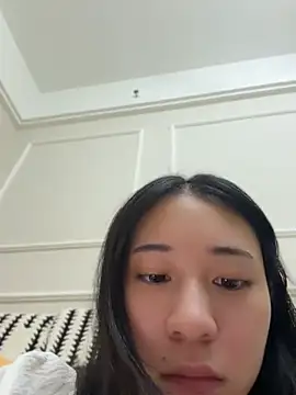 shishi0688 online show from July 28, 2026, 3:32 pm