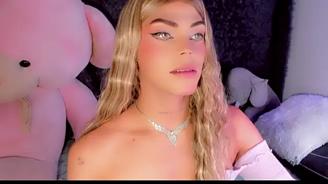 Flora Minx online show from February 10, 2026, 11:59 pm