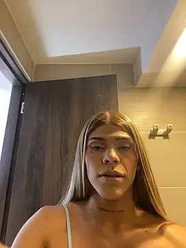 Flora Minx online show from February 21, 2026, 1:29 am