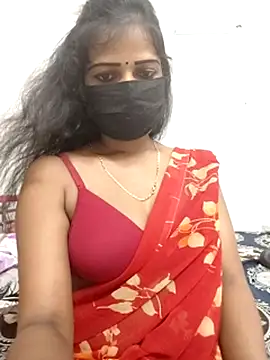 Misss-julli online show from September 12, 2025, 5:45 pm