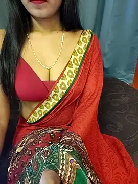 Snapshot of Misss-julli chatting on April 7, 2026, 9:00 am Misss-julli online show from April 7, 2026, 9:00 am