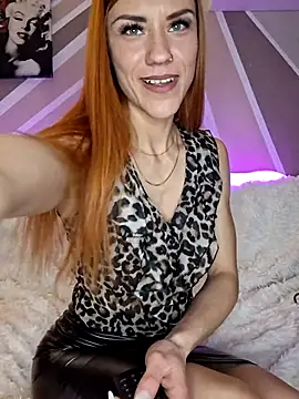 Snapshot of SlimBellaa chatting on January 16, 2026, 10:25 pm SlimBellaa online show from January 16, 2026, 10:25 pm