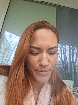 SlimBellaa online show from November 11, 2025, 11:16 am