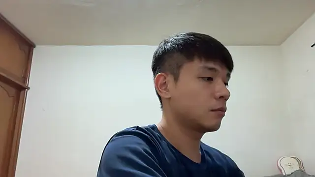 Foxfoxfox4 online show from April 11, 2026, 3:27 pm