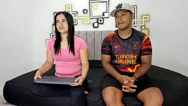 Snapshot of brutal_sex_love chatting on February 8, 2026, 2:26 pm brutal sex love online show from February 8, 2026, 2:26 pm