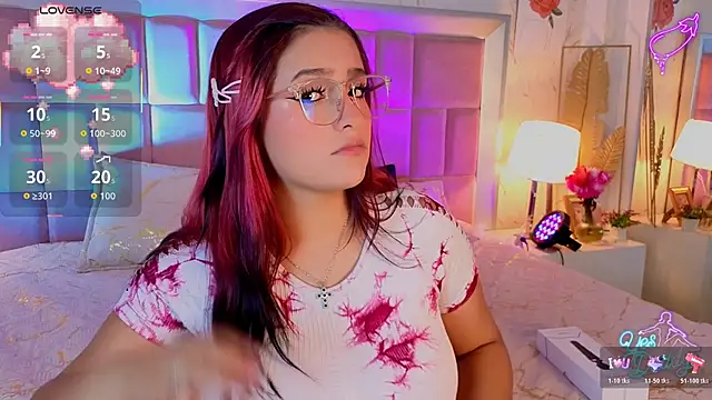 Snapshot of AlanaOdison chatting on March 23, 2026, 9:25 pm AlanaOdison online show from March 23, 2026, 9:25 pm