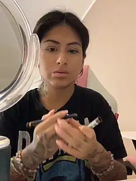 mrskarmaa online show from November 15, 2025, 5:55 am