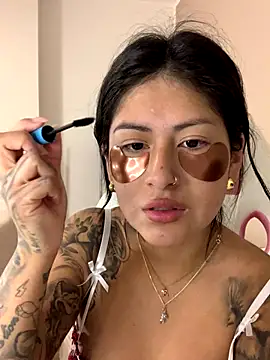 mrskarmaa online show from January 7, 2026, 5:23 am