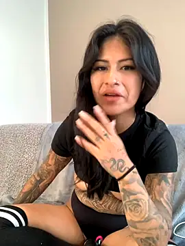 mrskarmaa online show from November 12, 2025, 9:13 am